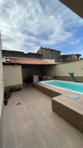 Casa com 2 Quartos à venda, 70m² no Praia das Palmeiras, Caraguatatuba