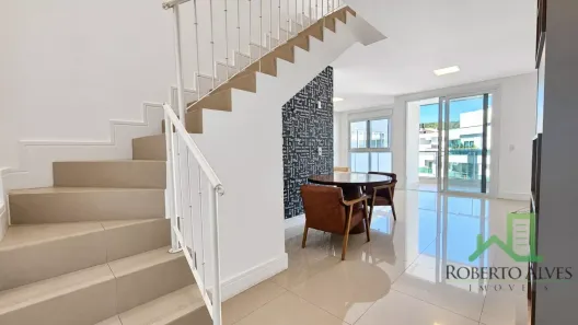 Cobertura com 2 Quartos para alugar, 186m² no Jurerê, Florianópolis