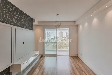 Apartamento com 2 Quartos para alugar, 80m² no Jardim Europa, Porto Alegre