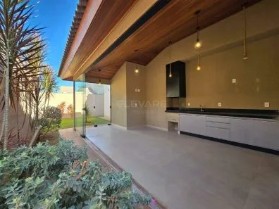Casa de Condomínio com 3 Quartos à venda, 156m² no , Cravinhos