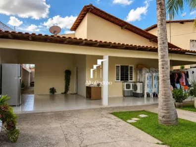Casa com 4 Quartos à venda, 360m² no Ininga, Teresina