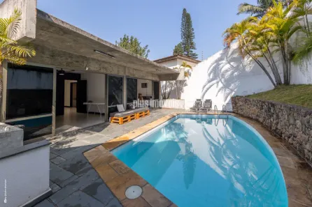 Casa com 5 Quartos à venda, 398m² no Vila Tramontano, São Paulo