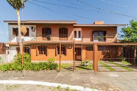 Sobrado com 3 Quartos à venda, 360m² no São Gonçalo, Pelotas