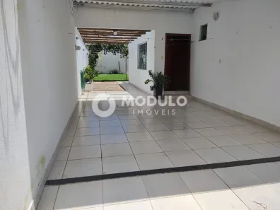 Casa com 3 Quartos à venda, 160m² no Jardim Europa, Uberlândia