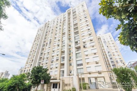 Apartamento com 2 Quartos à venda, 75m² no Passo da Areia, Porto Alegre