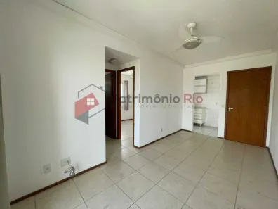 Apartamento com 2 Quartos à venda, 45m² no Irajá, Rio de Janeiro