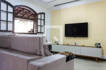 Casa de Condomínio com 2 Quartos à venda, 400m² no Camorim, Rio de Janeiro