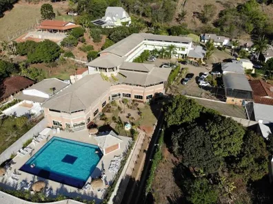 Imóvel Comercial com 40 Quartos à venda, 3000m² no Centro, Socorro