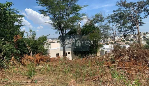 Lote/Terreno à venda, 457m² no Portal do Sol, Contagem