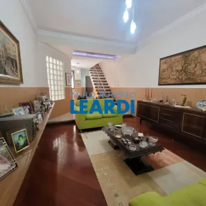 Sobrado com 3 Quartos à venda, 180m² no Vila Scarpelli, Santo André