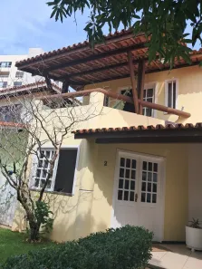 Casa de Condomínio com 5 Quartos à venda, 167m² no Buraquinho, Lauro de Freitas