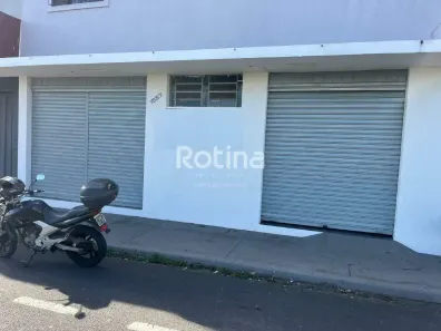 Ponto Comercial para alugar, 240m² no Santa Mônica, Uberlândia