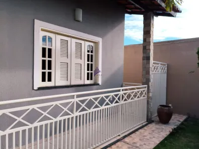 Casa com 3 Quartos à venda, 216m² no Prefeito Armando Rocha, Aracati