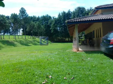 Fazenda/Sítio com 4 Quartos à venda, 180m² no Mato Seco, Itapetininga