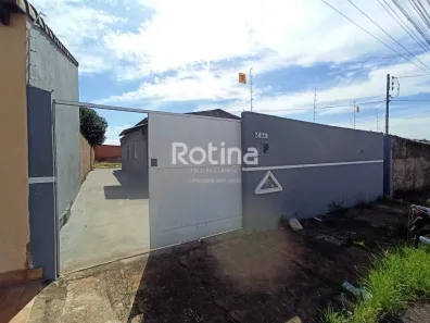 Casa com 3 Quartos para alugar, 90m² no Custódio Pereira, Uberlândia