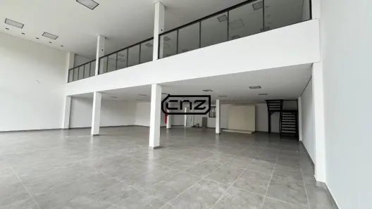 Sala Comercial para alugar, 380m² no Centro I, Brusque