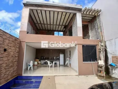 Casa com 1 Quarto à venda, 80m² no Guarujá, Montes Claros