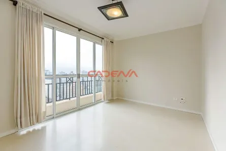 Apartamento com 3 Quartos para alugar, 92m² no Centro, Curitiba