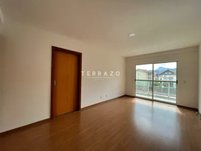 Apartamento com 2 Quartos para alugar, 71m² no Várzea, Teresópolis