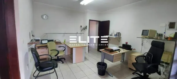 Sobrado com 3 Quartos à venda, 182m² no Vila Vitória, Santo André