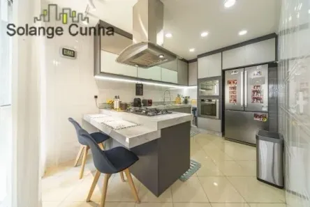 Sobrado com 4 Quartos à venda, 250m² no Vila Alzira, Santo André