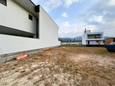 Lote/Terreno à venda, 150m² no Beira Rio, Biguaçu
