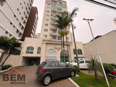 Apartamento com 2 Quartos para alugar, 94m² no São Judas, Itajaí