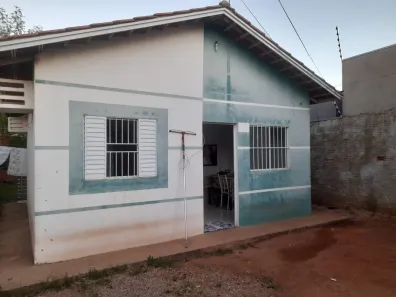 Casa com 2 Quartos à venda, 54m² no Residencial Coxipó, Cuiabá