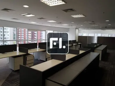 Sala Comercial para alugar, 245m² no Jardim Europa, São Paulo