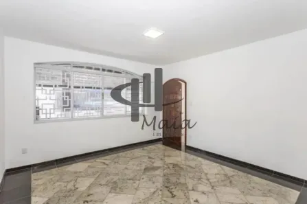 Sobrado com 3 Quartos para alugar, 270m² no Vila Liviero, São Paulo