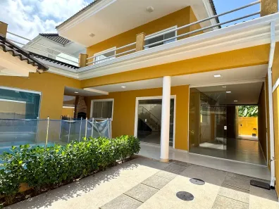 Casa de Condomínio com 3 Quartos para venda ou aluguel, 260m² no Vargem Pequena, Rio de Janeiro