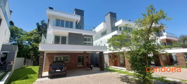 Casa com 4 Quartos para alugar, 300m² no Pedra Redonda, Porto Alegre