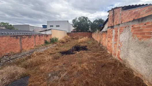 Lote/Terreno à venda, 360m² no Residencial Jardim Canedo, Senador Canedo