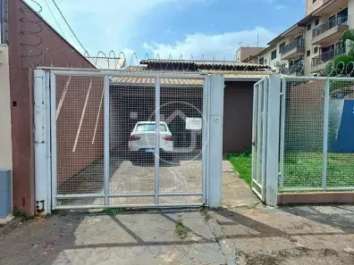 Casa com 2 Quartos à venda, 184m² no Vila Bandeirante, Campo Grande