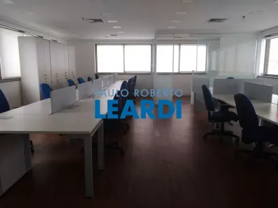 Sala Comercial para alugar, 83m² no Pinheiros, São Paulo