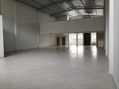 Galpão/Depósito/Armazém para alugar, 360m² no Copacabana, Belo Horizonte