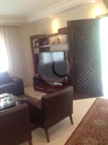 Sobrado com 3 Quartos à venda, 222m² no Vila Laís, São Paulo