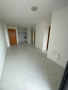 Apartamento com 2 Quartos para alugar, 55m² no Pinheiro, Maceió