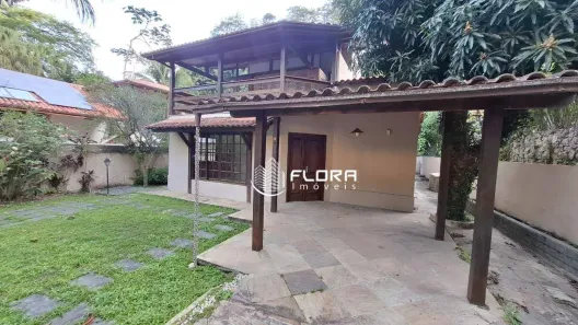 Casa de Condomínio com 3 Quartos à venda, 260m² no Itaipu, Niterói