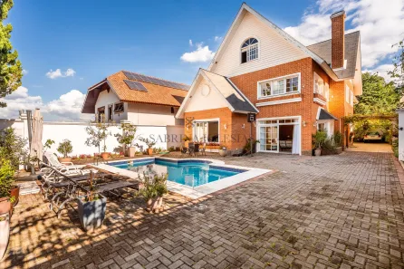 Casa com 4 Quartos à venda, 468m² no Vista Alegre, Curitiba