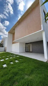 Casa de Condomínio com 5 Quartos à venda, 450m² no Jacuhy, Serra