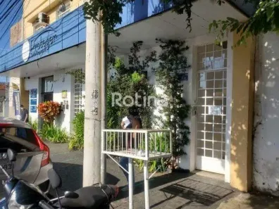 Ponto Comercial para alugar, 90m² no Martins, Uberlândia
