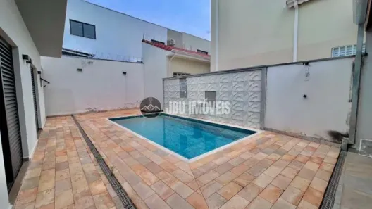 Casa de Condomínio com 2 Quartos à venda, 212m² no Portal dos Pássaros I, Boituva