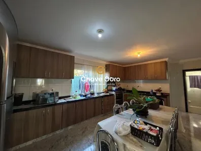Casa com 4 Quartos à venda, 192m² no Santa Cruz, Cascavel