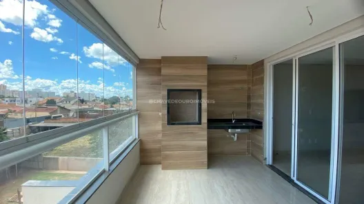 Apartamento com 3 Quartos à venda, 122m² no São Benedito, Uberaba