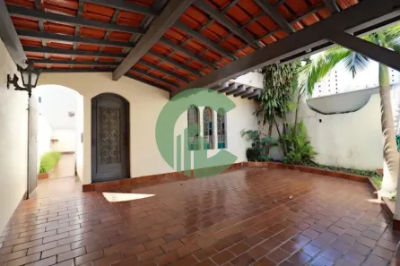 Sobrado com 2 Quartos à venda, 134m² no Vila Assunção, Santo André