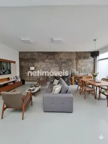 Casa com 3 Quartos à venda, 75m² no Vale do Sol, Nova Lima