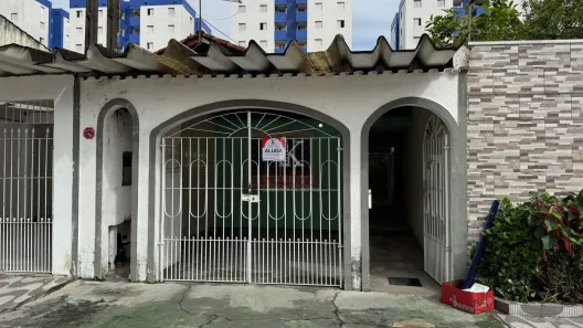 Casa com 2 Quartos para alugar, 80m² no Canto do Forte, Praia Grande