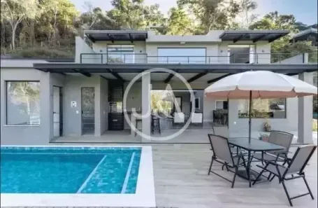 Casa com 4 Quartos à venda, 200m² no Itaipava, Petrópolis