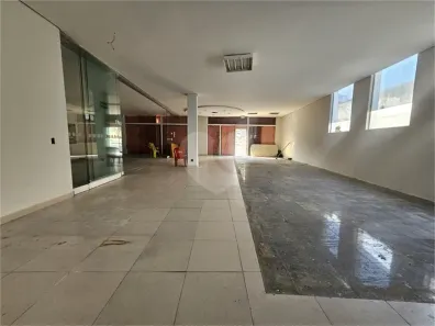 Prédio Comercial para alugar, 650m² no Vila Parque Jabaquara, São Paulo